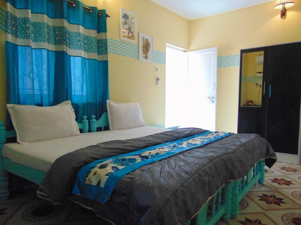 Oceanic Pearl Beach Guest House Calangute Esterno foto