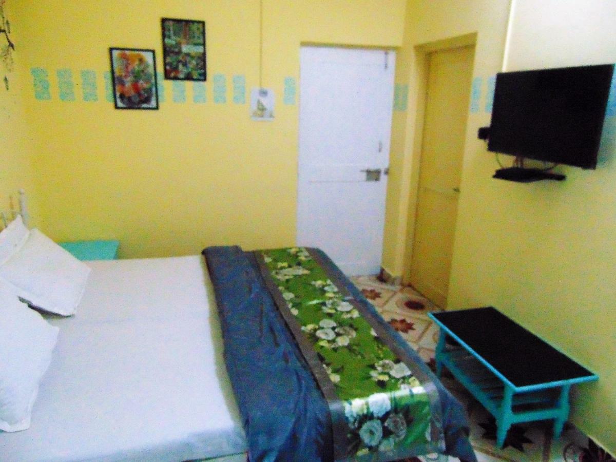 Oceanic Pearl Beach Guest House Calangute Esterno foto